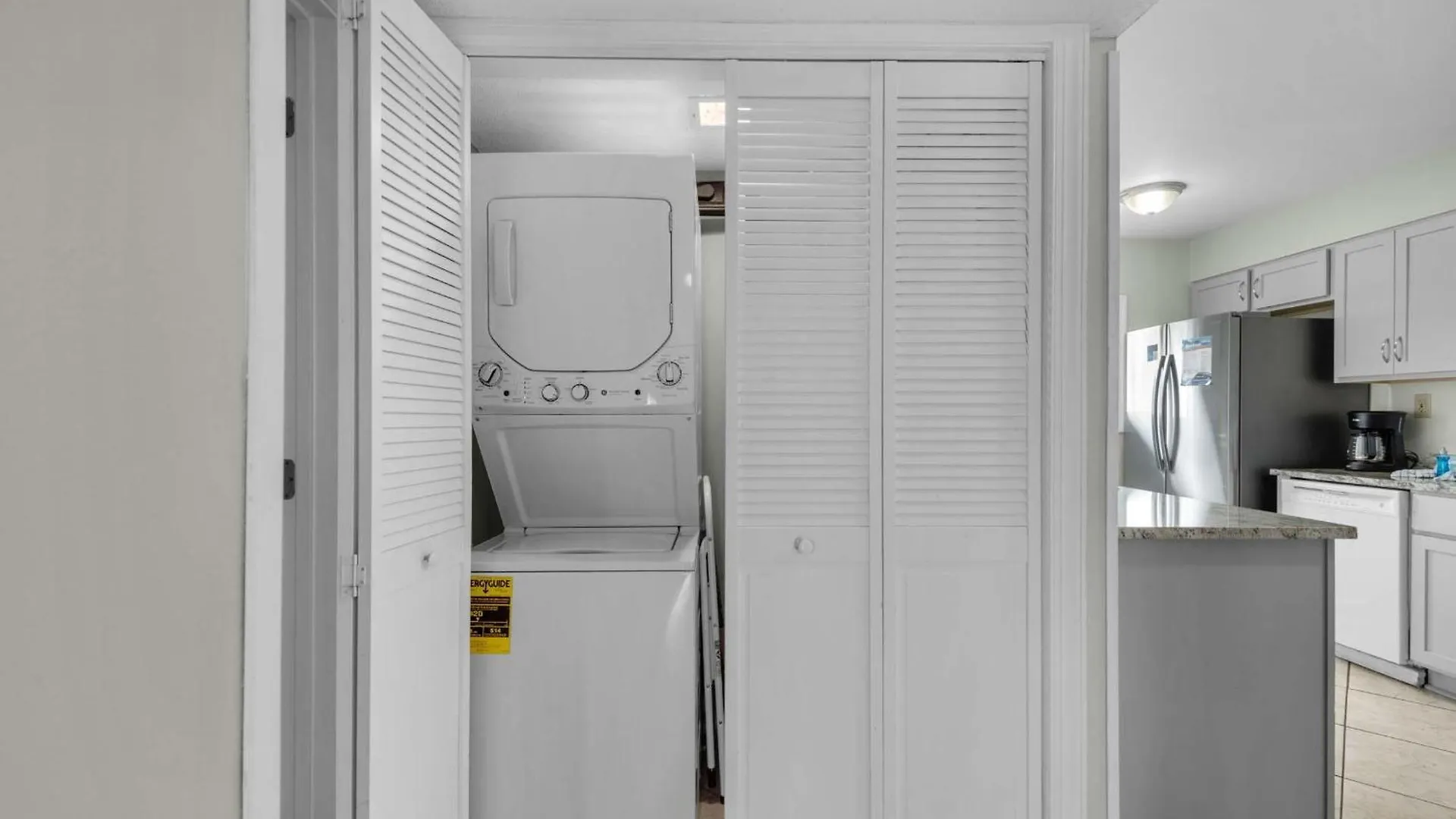 Shoreline Towers Townhouse 4-3 Destin